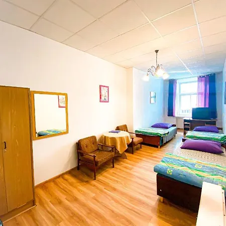 Hostel Schronisko Mlodziezowe Ptsm 