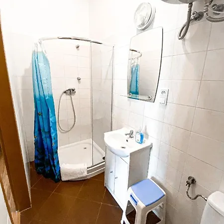 Hostel Schronisko Mlodziezowe Ptsm 
