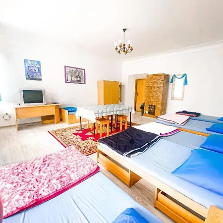Hostel Schronisko Mlodziezowe Ptsm 